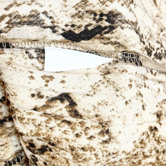 Sandro Ferrone Women’s Snake Skin Print Sleeveless Pleated Silk Blouse Top S/M - Picture 8 of 8